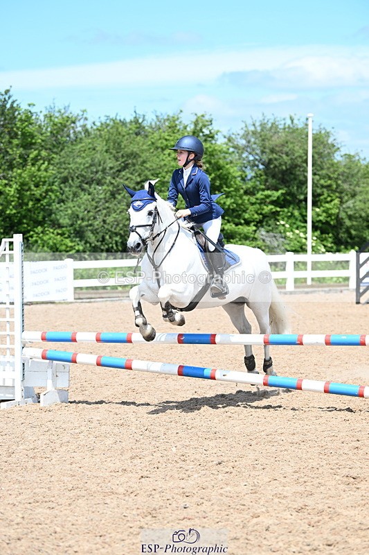 240609A-120608-04411 - Cls 23 Pony Intro 70cm