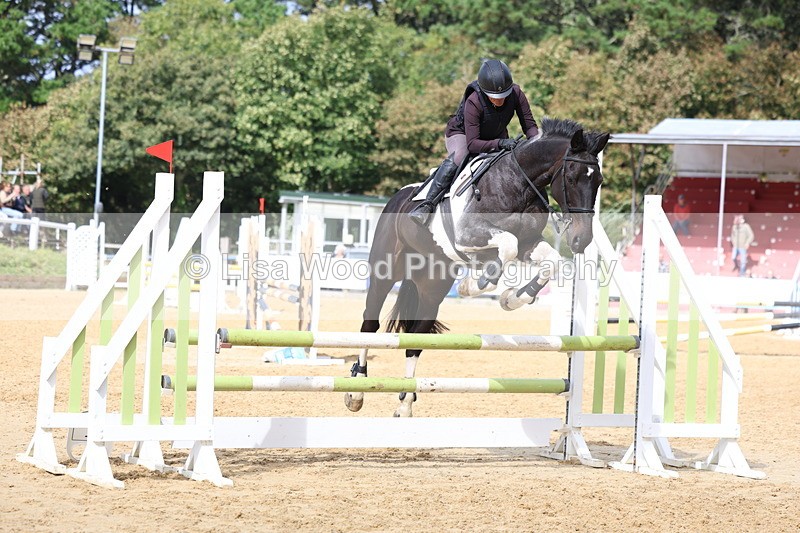 3E7A9705 - Class 10: Senior 95cm open