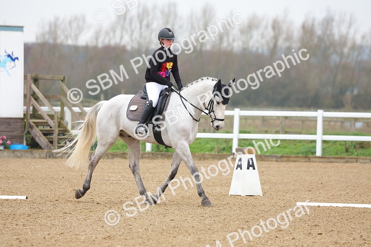 SBM_001238 - Class 8-11 - Novice 2 - Elementary 2