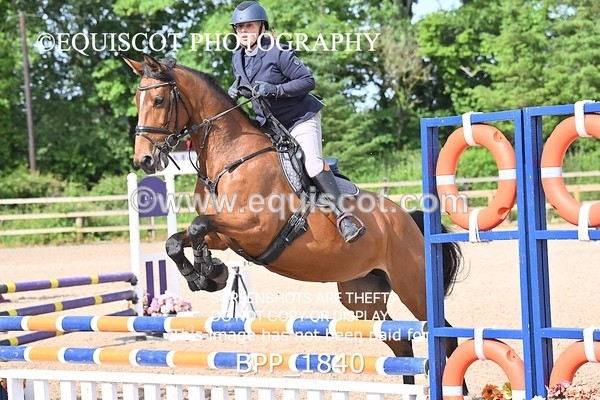 BPP_1840 - CLASS 17 SUN Club 80cms Open