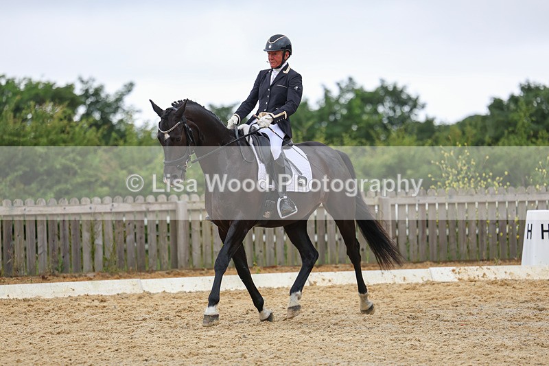 3E7A9461 - Class 5: Novice 3 2024 Section A