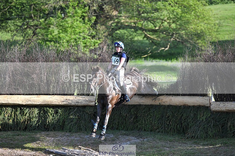 230527-180417-14046 - 169-DHI_HOUDINI-Sophie_Hodgson-XC