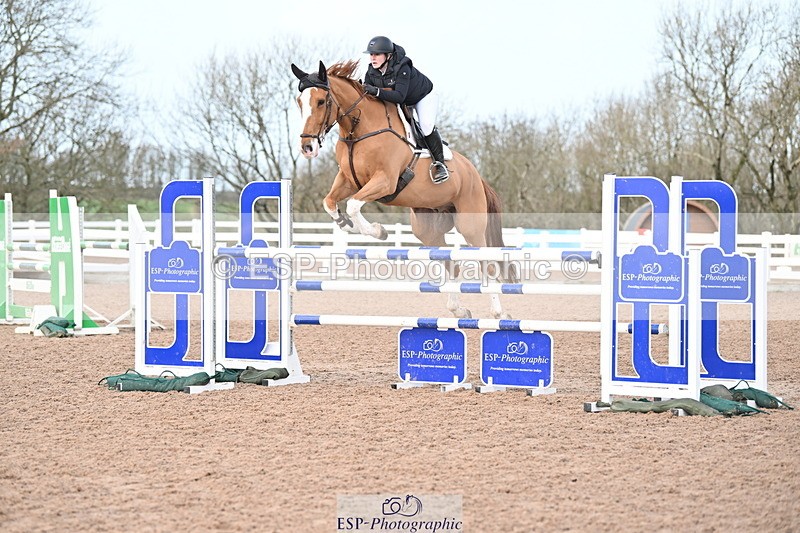 231209A-132726-01927 - Cls 13 Foxhunter & 1.20m Open