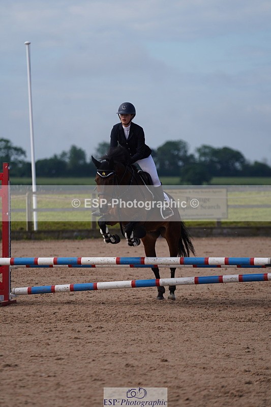 240713A-091000-00014 - Cls 2 70cm Open