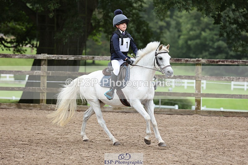 240822X-083447-00012 - 40cm R1 8.30 to 9.30