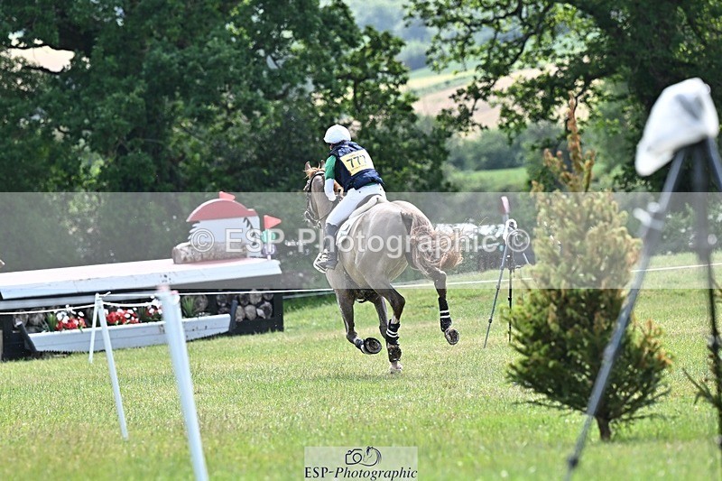 260531A-151940-24522 - G-777-Danielle.Mccormack