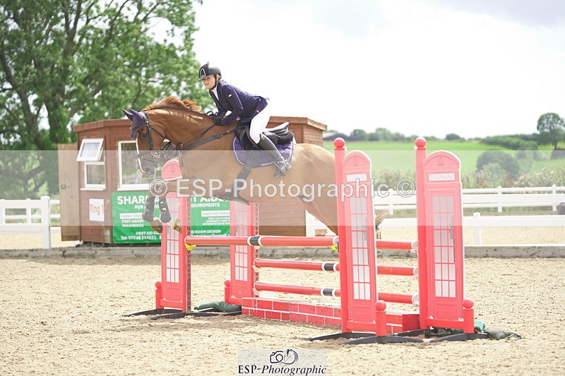 230729A-140222-06521 - Cls 23 95cm Amateur Quali