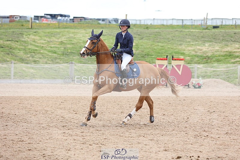 240419A-111251-06372 - Cls 2, 2 Star Small Tour 1.30m