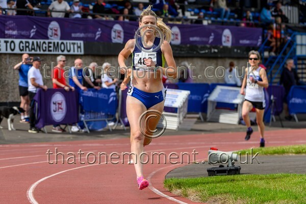 CEM26-924545 - Track Female Set One