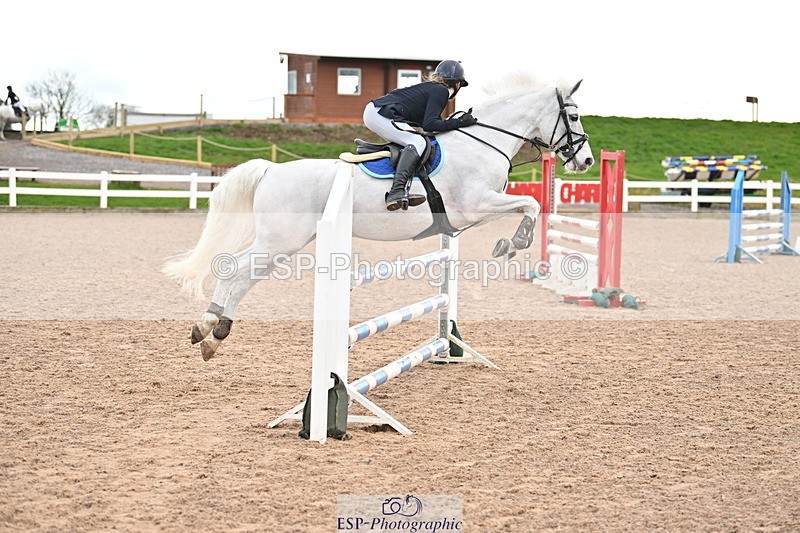 240310A-112537-02318 - Cls 4 Pony Discovery and 90cm Open