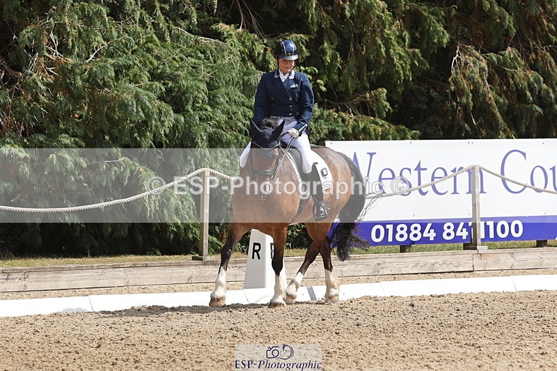 250809A-145519-04128 - 095-Alison.CrimpCrwys.Beau