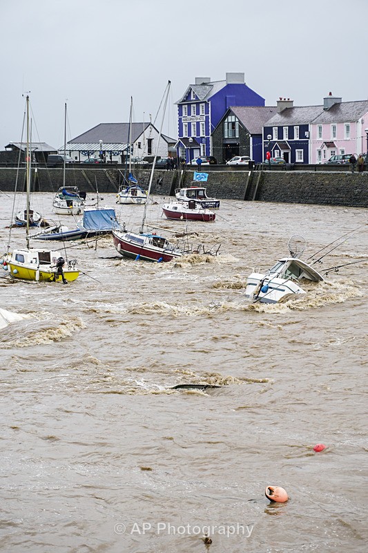ACP04705-1 - Aberaeron Harbour, during storm Callum 13/10/2018