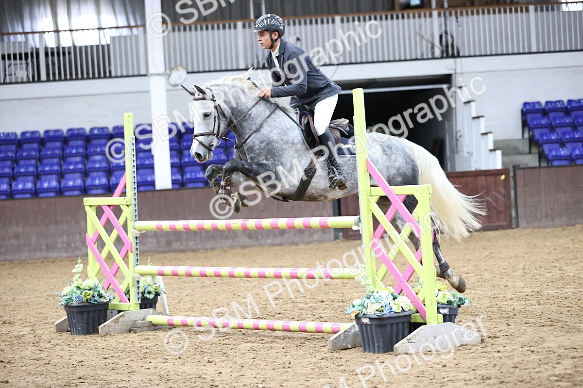 SBM_002751 - Class 13 - Blue Chip Pony Newcomers 1.00m Open