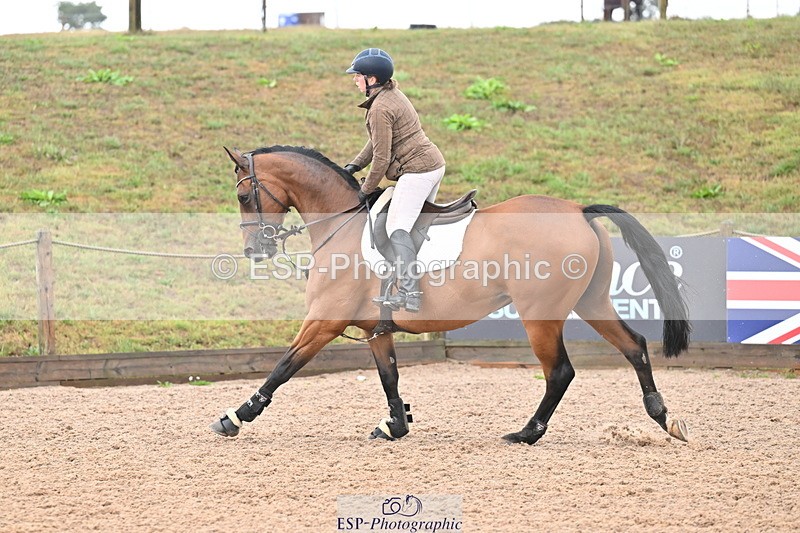 250827B-105950-00222 - Clear Round & Cls 1 Brit Nov 90cm