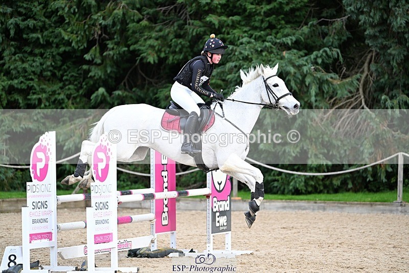 241117-131407-04096 - Cls 3 90-95cm 13.00 to 14.00