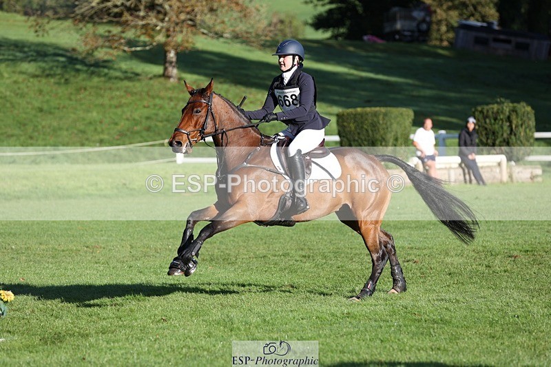 231022-095801-24226 - 668-BOWHAYLANDS.SKYFALL-Miya.Johns-TrotUp+SJ