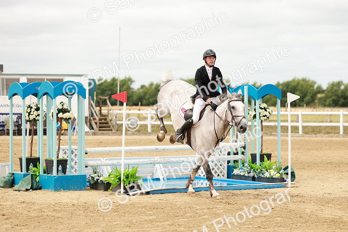SBM_017446 - Class 21 - Senior Newcomers Championship 2d Rd