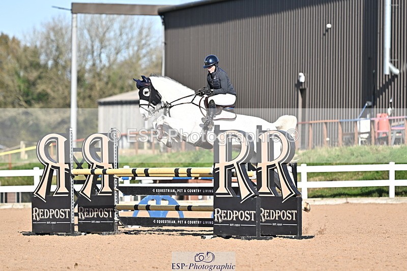 241113A-123214-00507 - Cls 04A&B Snr Newc & 1.10m Open