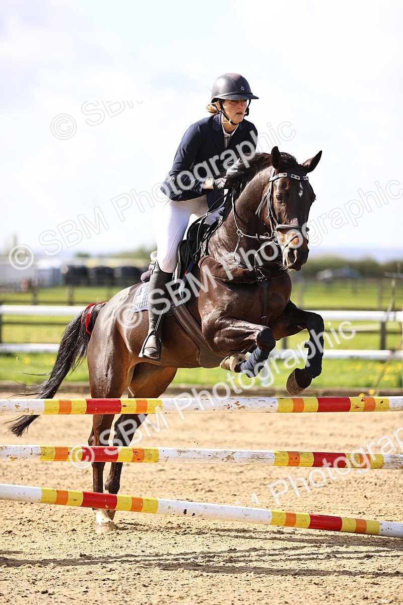SBM_003048 - Class 15 - Senior British Novice - 90cm