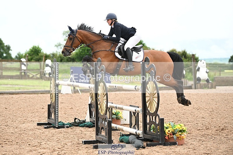 250607-161042-01644 - Cls 18+22 1.10m Amateur and 1.15m Members