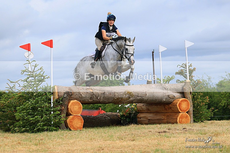 BEXC 040726 1703a - Equestrian
