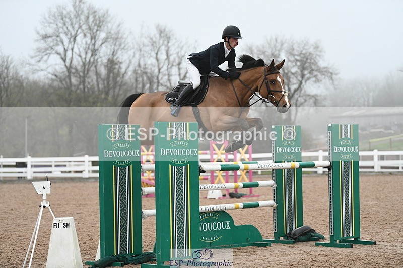 241103A-145948-08677 - SUN Cls 23 National 1.30 and 1.40m