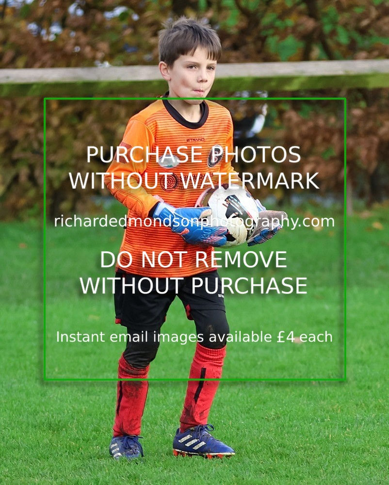 533A3088 - Kendal Utd U8's vs Sedbergh Wanderers Juniors U8 (8/11/25)