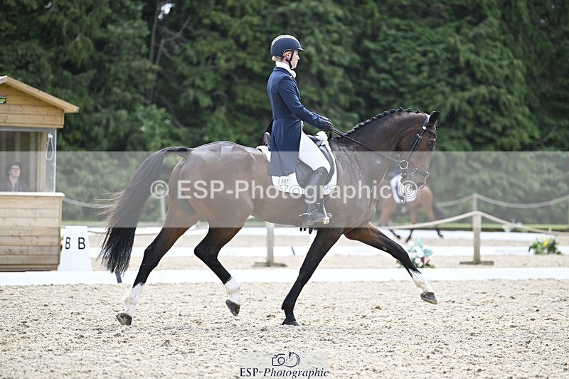 000101-190100-03816 - 427-ICARUS-Isabel_White