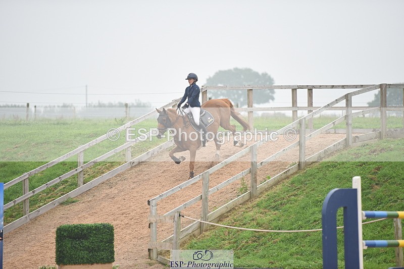 230916A-165858-05715 - Cls 19 Snr 1.10m Derby