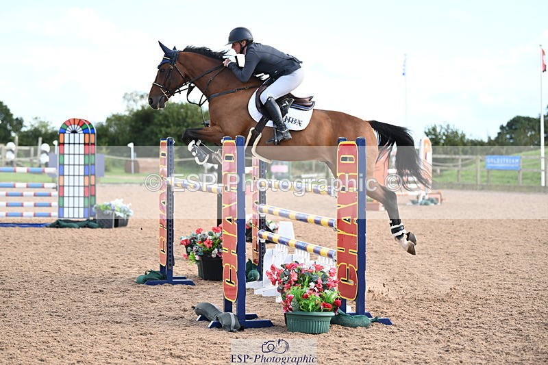 240912A-143418-02208 - Cls 5 National 1.30m Open