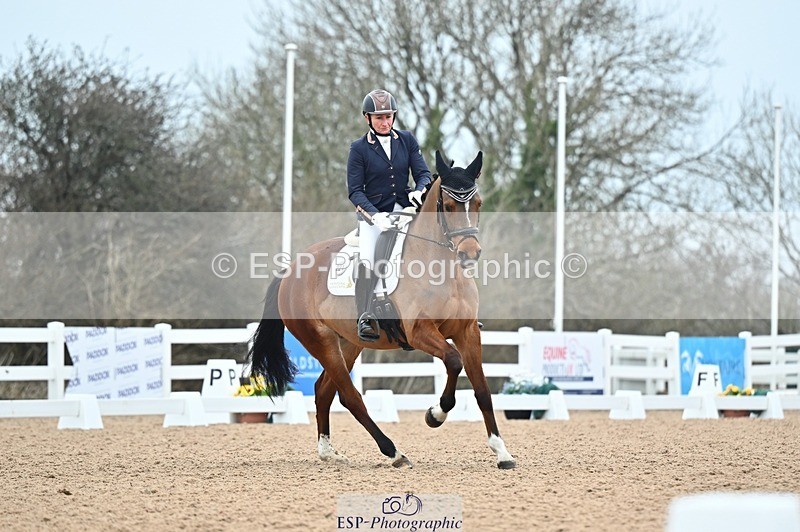 250214-104402-00883 - 221-Alice.Peternell-Noa.Le