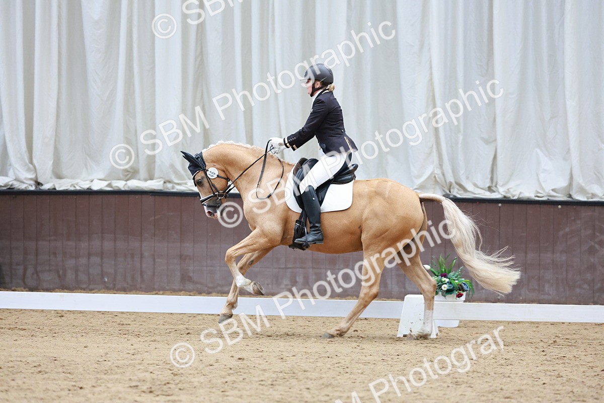 SBM_009859 - Class 6b - Novice 6 - 12.40-13.43