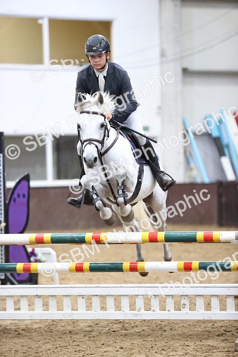 SBM_001258 - Class 5 - Blue Chip Pony Newcomers 1.00m Open