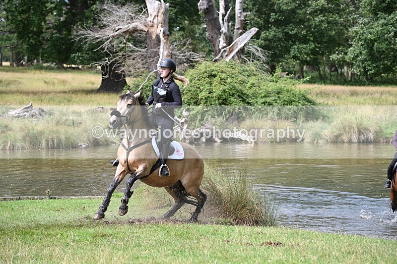 WJ7_1896 - Time at Water 10:48 to 11:13