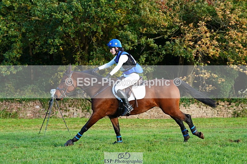 251025A-160056-21715 - G-516-Zara.Bucknell