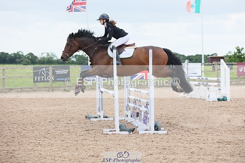 250525-152335-08875 - Cls 31 Snr 90cm Derby