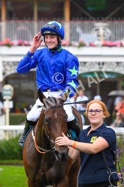 100923-Race 6-Anjo Bonita-1123 - Race 6 4.25pm Hanson Springs 60th Anniversary Handicap at York