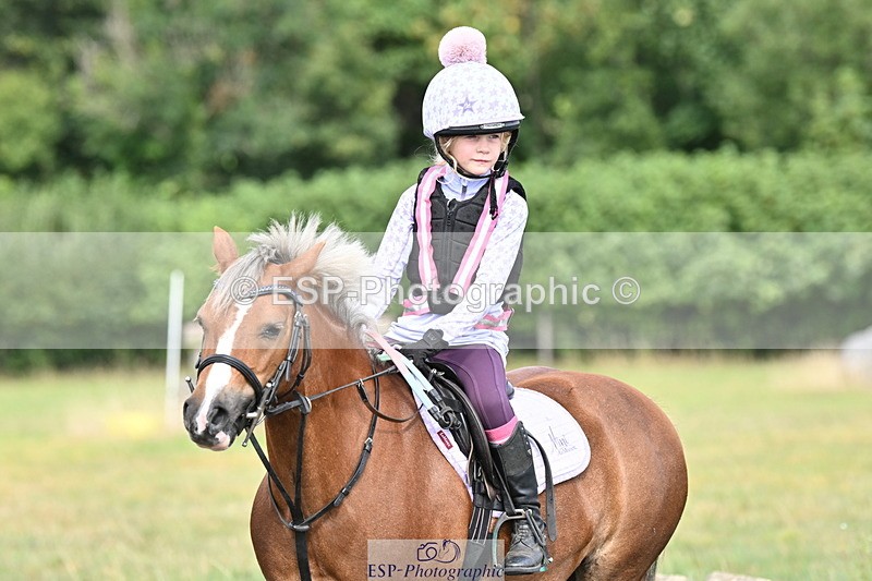 250821B-105621-00261 - Group C - Laraine