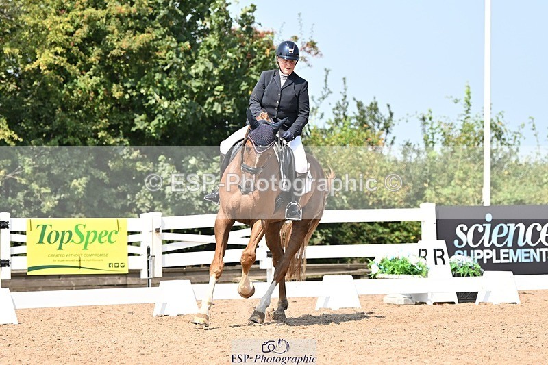 250816-121933-04226 - 119-Amanda.EdmondsNutfields.Don.Care.Paravel