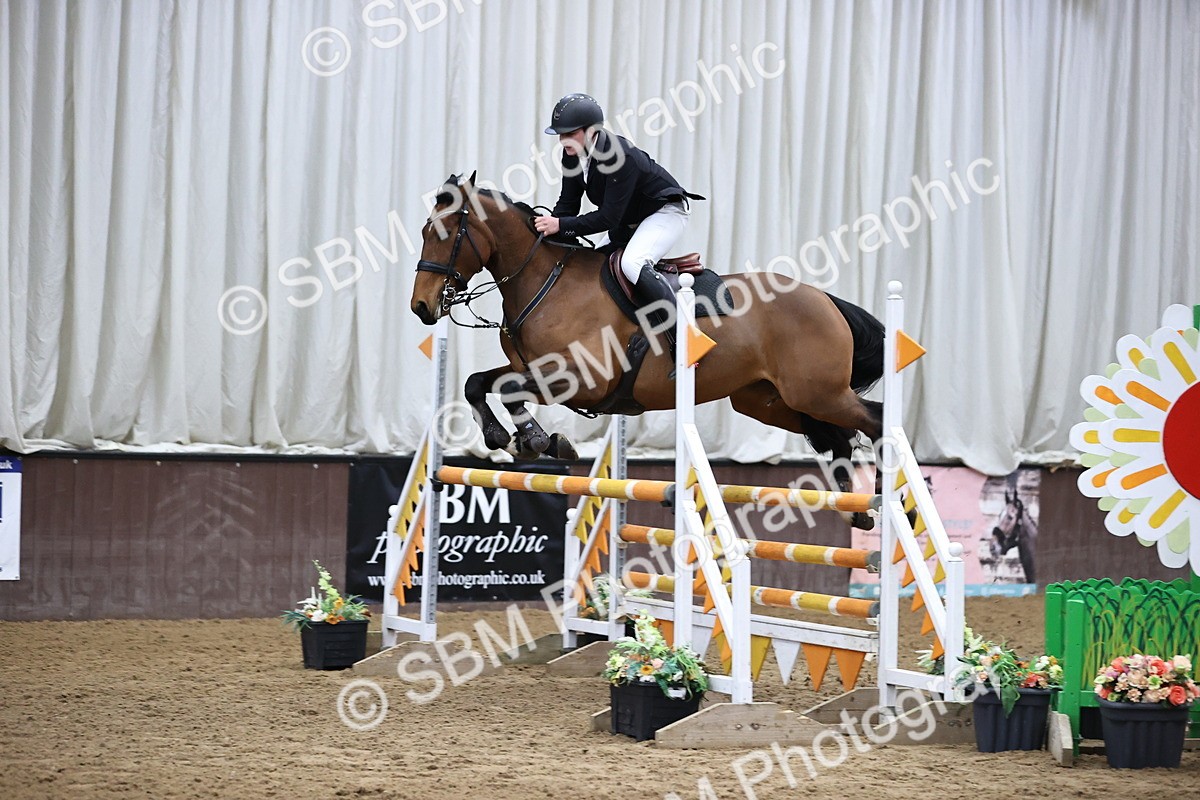 SBM_001864 - Class 4 - Senior Newcomers - 1.10m Open