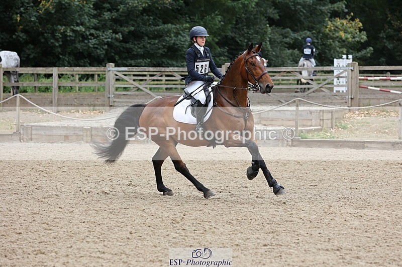 250803A-111004-10692 - L-526-Lucy.Woolams-ZATESS.CLASSIC