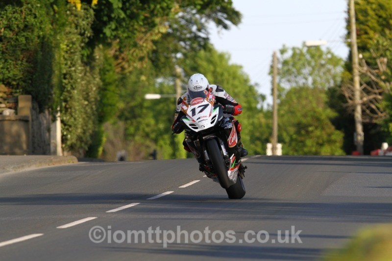 Dan Kneen Kawasaki / Cookstown B.E.Racing - Tuesday Practice Solos