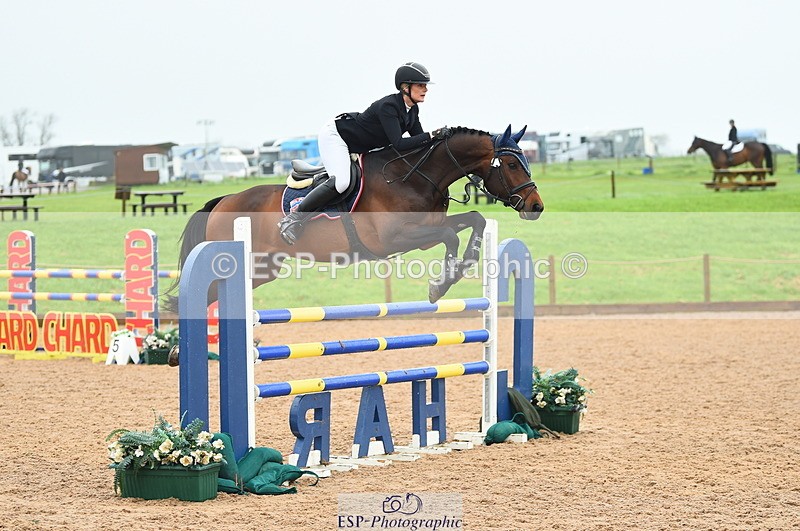 230505A-100354-02820 - Cls 20 Snr Foxhunter