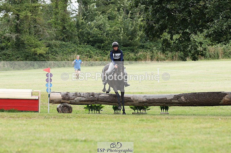 240825X-162333-36476 - 80cm XC 15.30 to 16.30