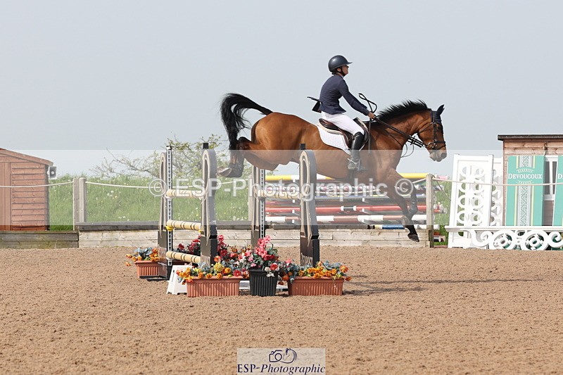 240511A-102459-11736 - Cls 33 Snr 1.20m Open