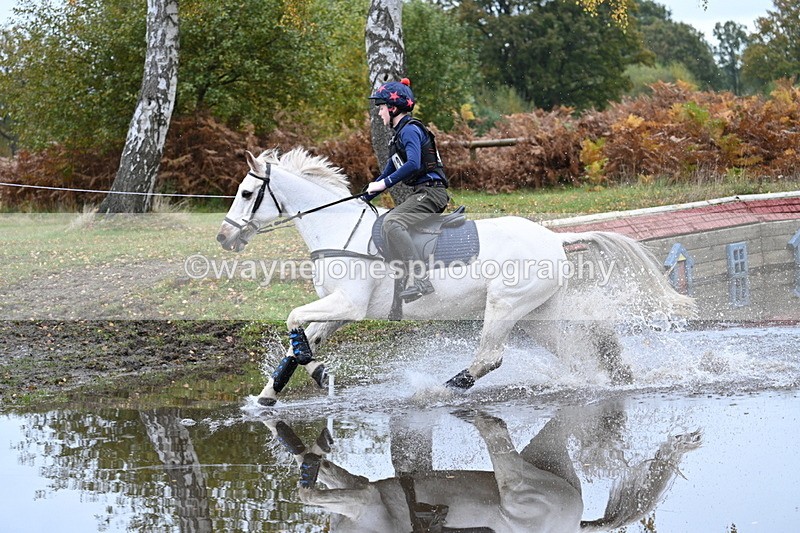 WJ7_2583 - 90cm Cam 2 Water Time 13:05 to 13:27