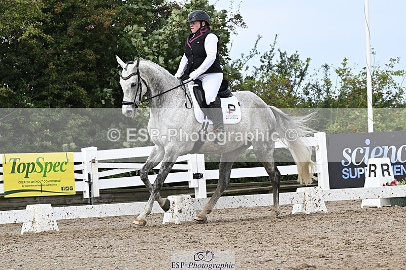 250907-131200-09847 - 071-Emma.ChapmanRoyal.Achiever