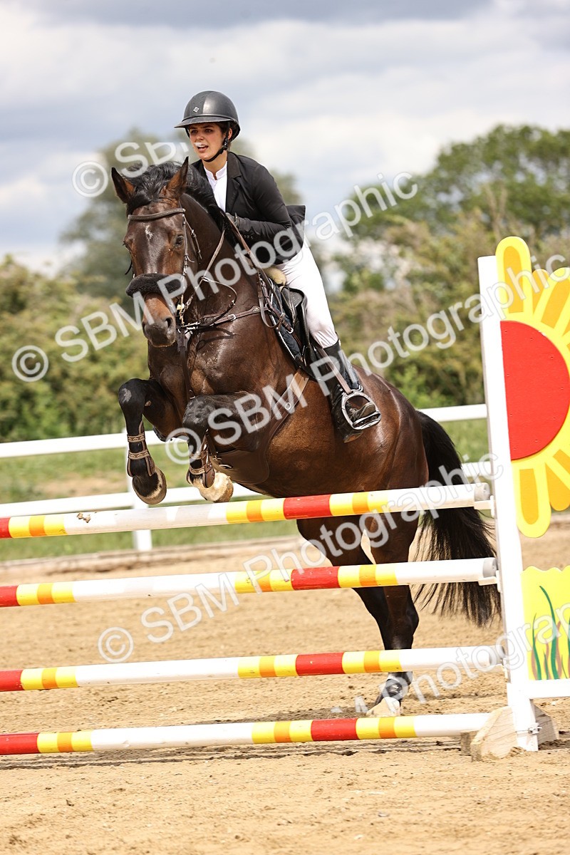 SBM_003175 - Class 11 - Senior Newcomers - 1.10m