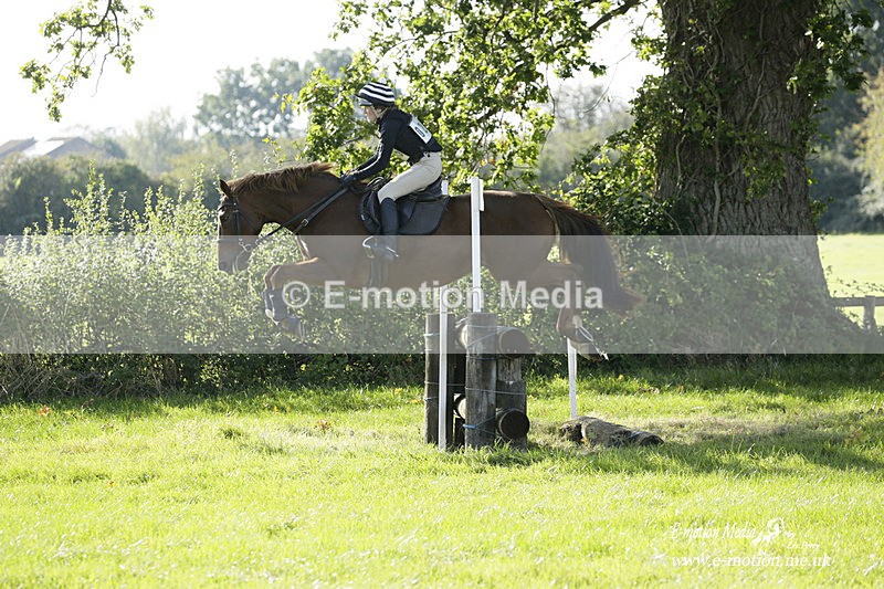  WWHT 171021 3598 - Intermediate Pairs (0.90m)  17/10/21