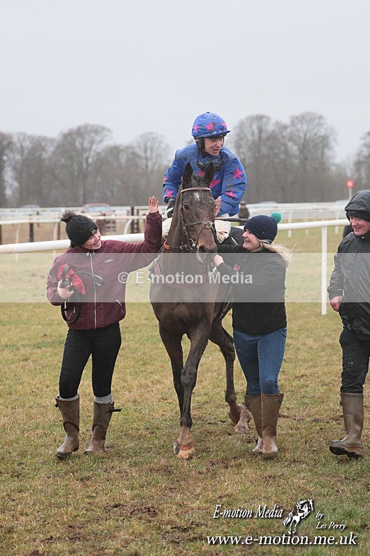 PtP 260125 615 - Cocklebarrow Point-to-Point racing with the Heythrop Hunt 26/01/25